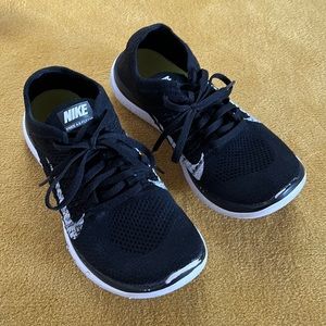 Nike Free 4.0 FLYKNIT Black&White